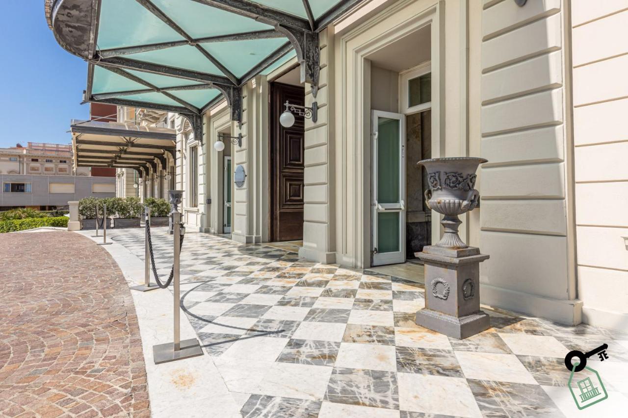 Hotel Rooms Livorno Bagian luar foto