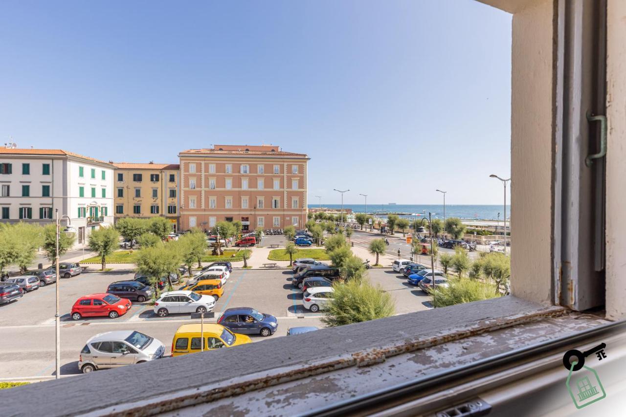 Hotel Rooms Livorno Bagian luar foto