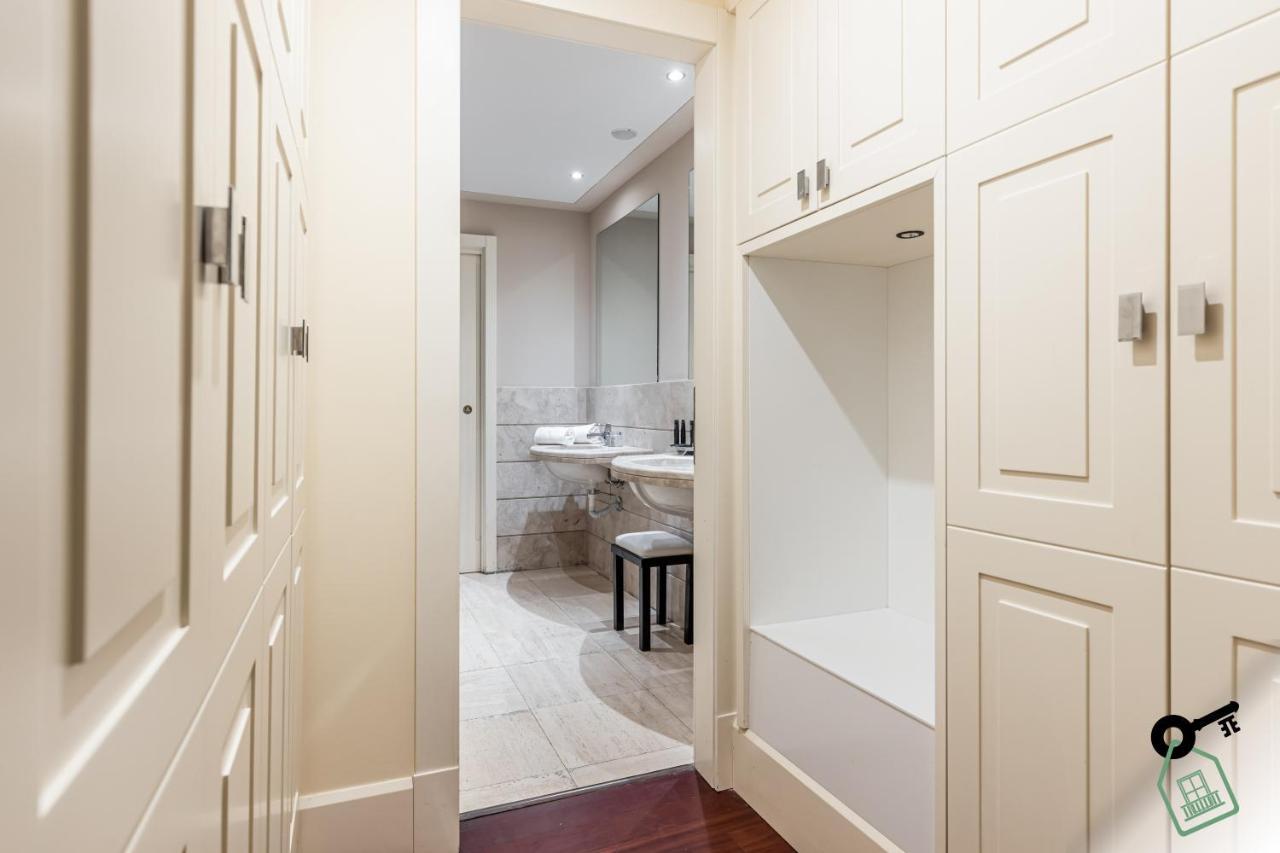 Hotel Rooms Livorno Bagian luar foto
